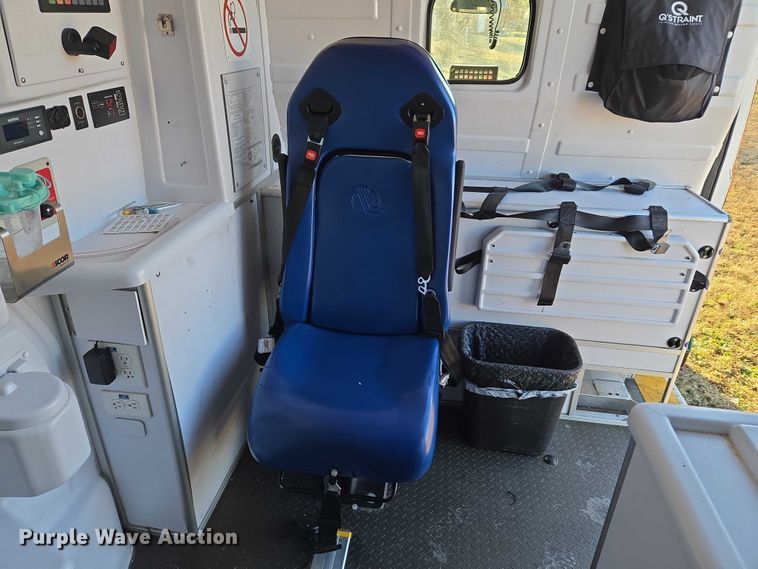 image for item ET5332 2020 RAM ProMaster 3500 ambulance