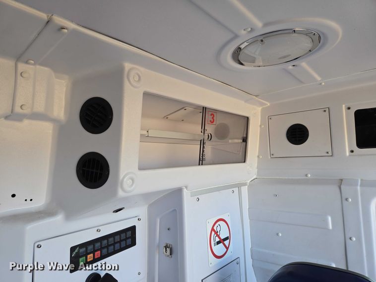 image for item ET5332 2020 RAM ProMaster 3500 ambulance