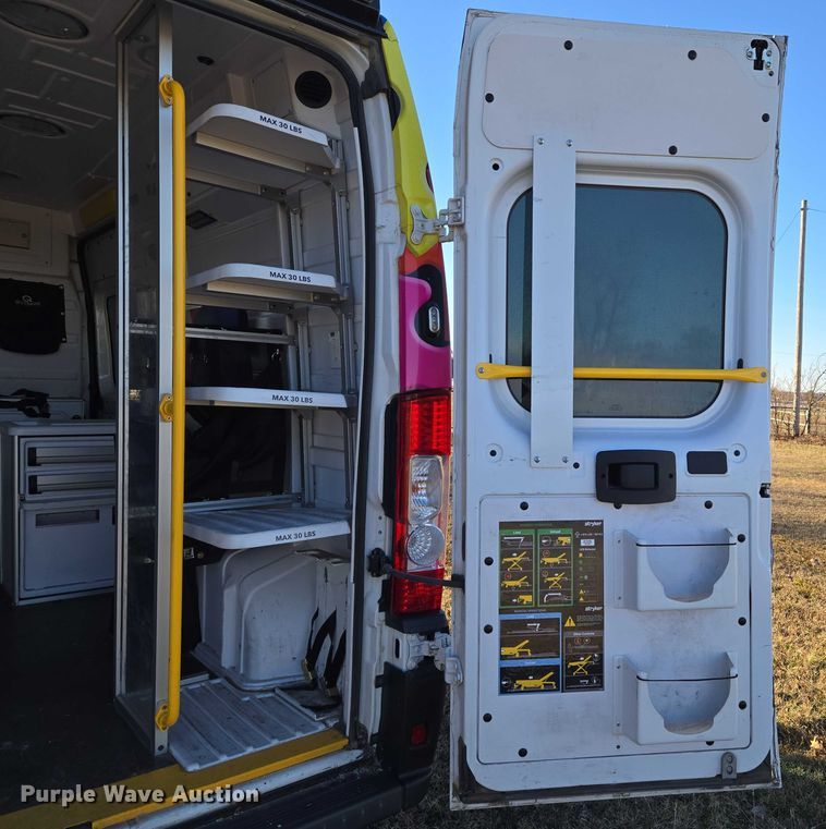 image for item ET5332 2020 RAM ProMaster 3500 ambulance