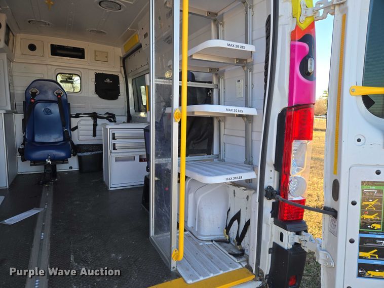 image for item ET5332 2020 RAM ProMaster 3500 ambulance
