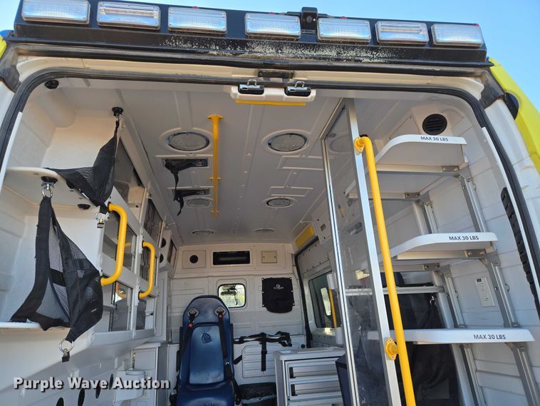 image for item ET5332 2020 RAM ProMaster 3500 ambulance