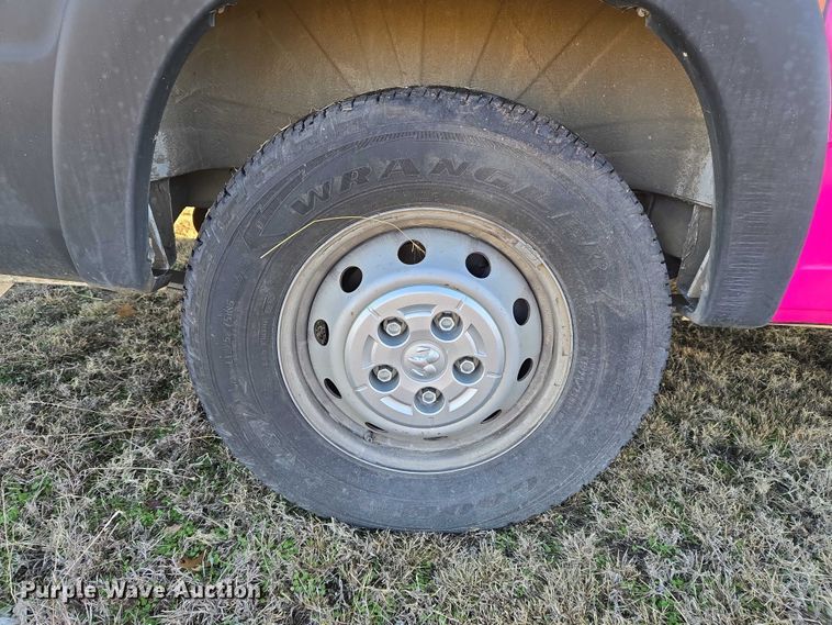 image for item ET5332 2020 RAM ProMaster 3500 ambulance