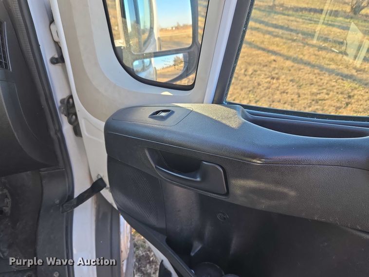 image for item ET5333 2018 RAM ProMaster 3500 ambulance