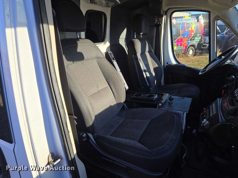 image for item ET5333 2018 RAM ProMaster 3500 ambulance