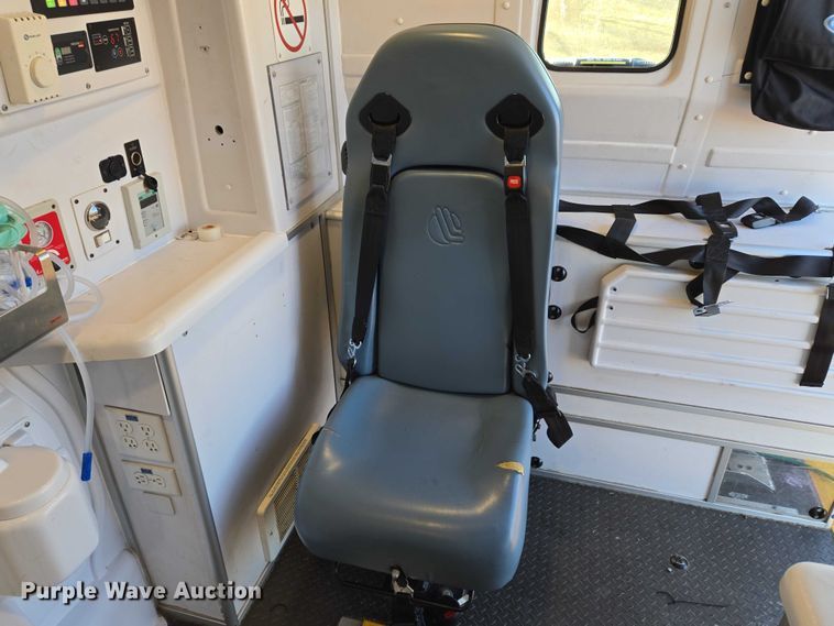 image for item ET5333 2018 RAM ProMaster 3500 ambulance