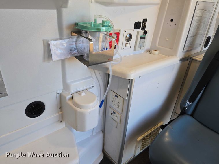 image for item ET5333 2018 RAM ProMaster 3500 ambulance