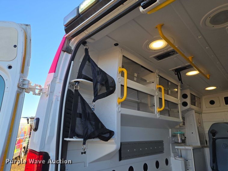 image for item ET5333 2018 RAM ProMaster 3500 ambulance