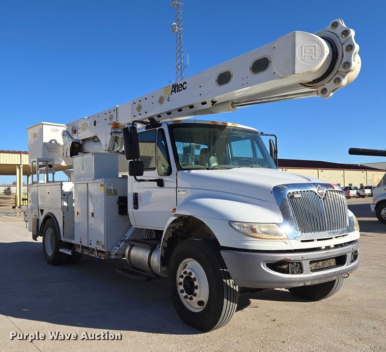 CAMIóN CON CANASTILLA 2013 INTERNATIONAL ALTEC