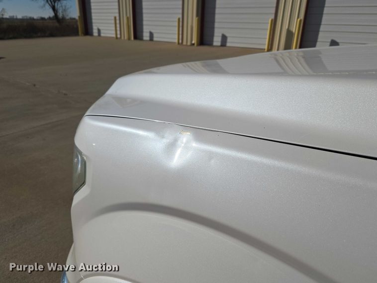 image for item ET5349 2017 Ford F150 SuperCrew pickup truck