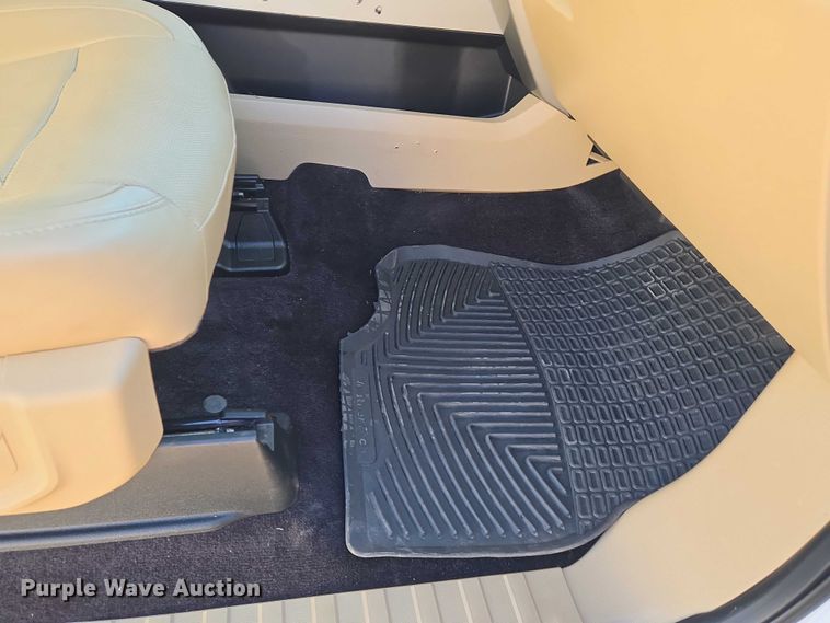 image for item ET5349 2017 Ford F150 SuperCrew pickup truck