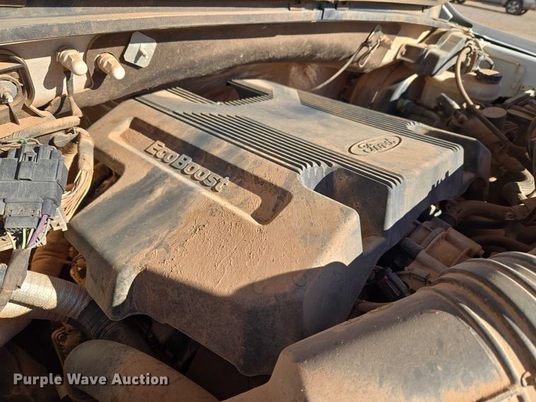 image for item ET5349 2017 Ford F150 SuperCrew pickup truck