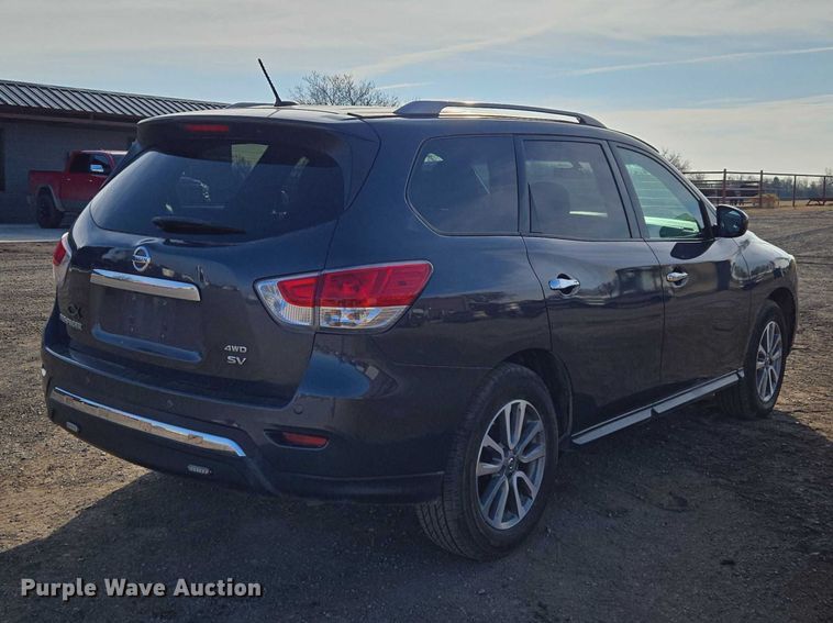 image for item ET5352 2013 Nissan Pathfinder SUV