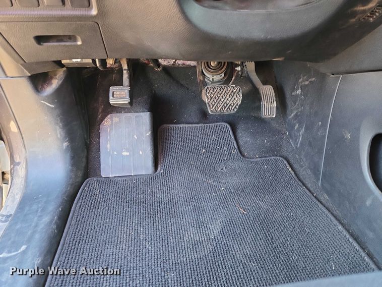 image for item ET5352 2013 Nissan Pathfinder SUV