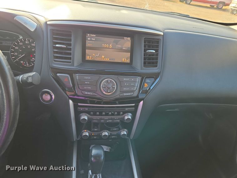 image for item ET5352 2013 Nissan Pathfinder SUV