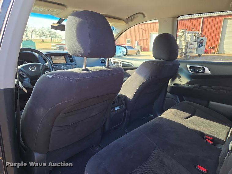 image for item ET5352 2013 Nissan Pathfinder SUV