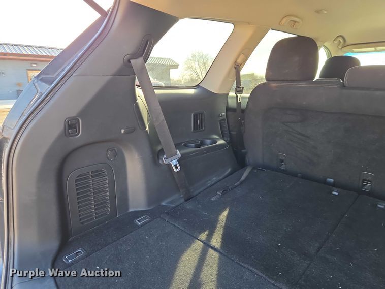 image for item ET5352 2013 Nissan Pathfinder SUV