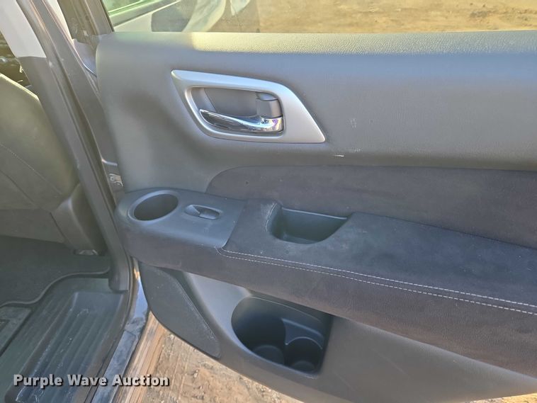 image for item ET5352 2013 Nissan Pathfinder SUV