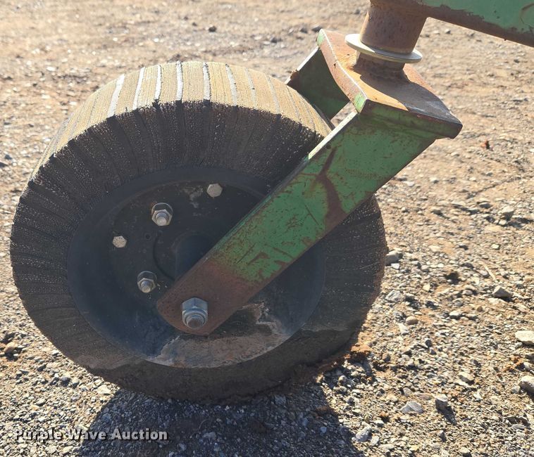 image for item ET5354 John Deere rotary mower