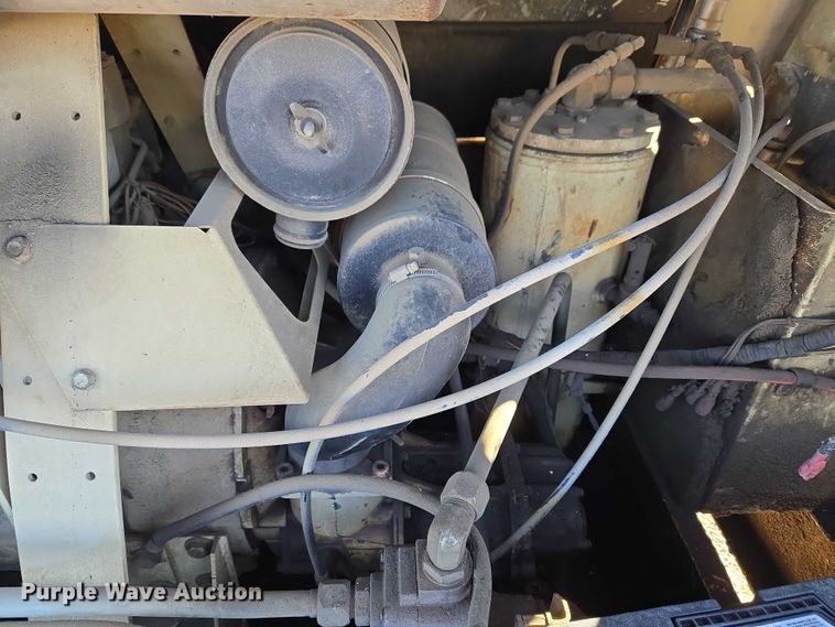 image for item ET5395 Ingersoll Rand P185WJD air commodity cart