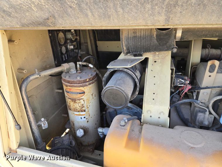 image for item ET5396 (2) Ingersoll Rand 185 air compressors