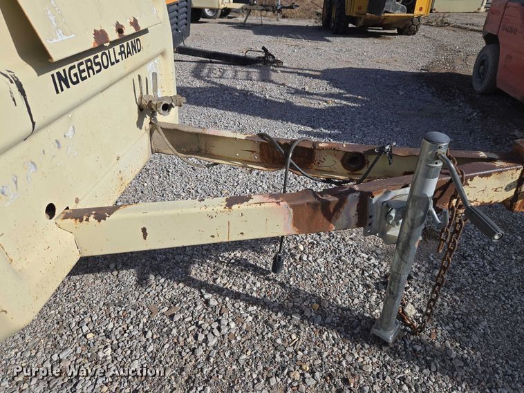 image for item ET5398 Ingersoll Rand 185WJD air compressor