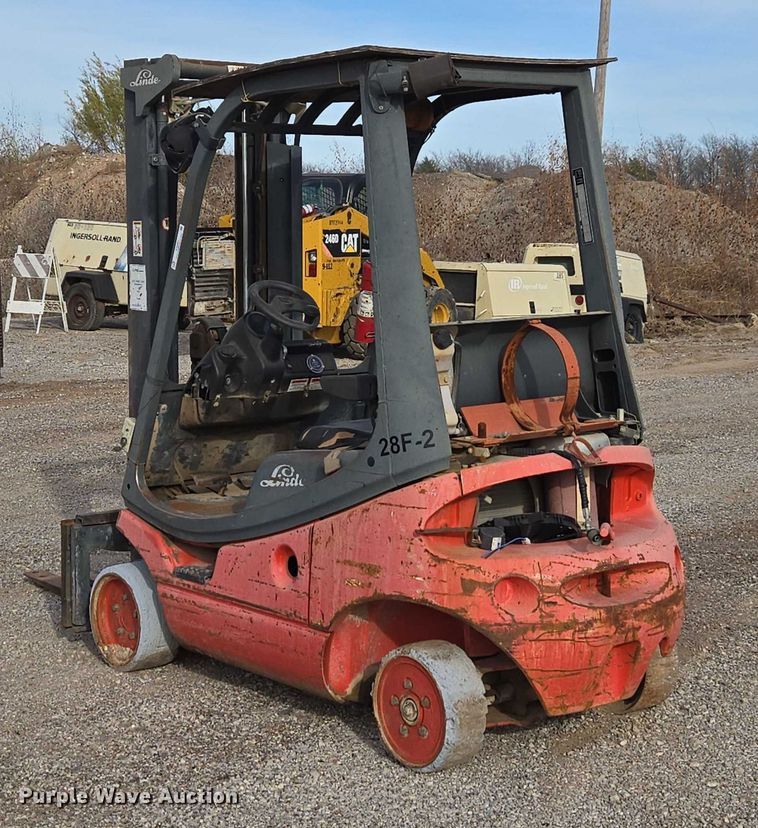 image for item ET5401 Linde H18CT-03 forklift