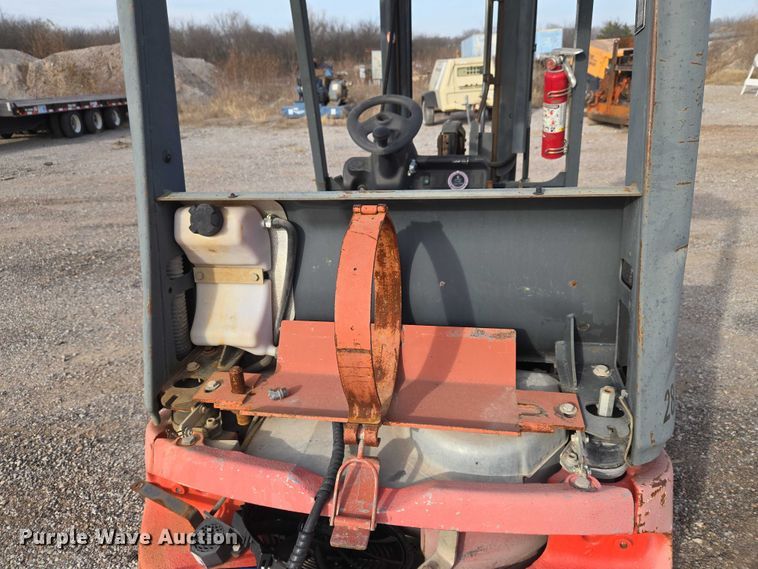 image for item ET5401 Linde H18CT-03 forklift