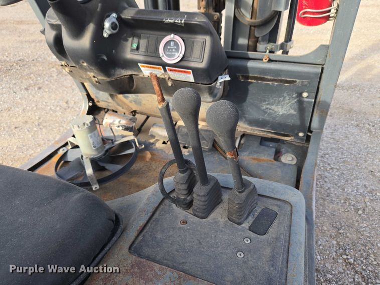 image for item ET5401 Linde H18CT-03 forklift