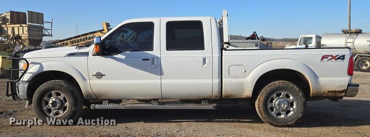 image for item ET5416 2012 Ford F250 Super Duty Crew Cab pickup truck