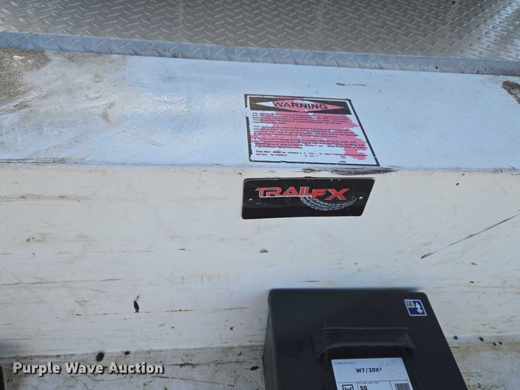 image for item ET5416 2012 Ford F250 Super Duty Crew Cab pickup truck