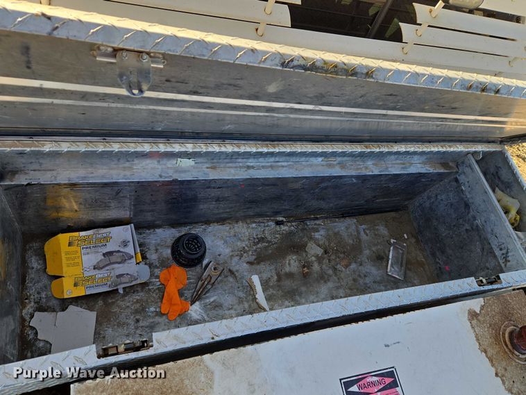 image for item ET5416 2012 Ford F250 Super Duty Crew Cab pickup truck