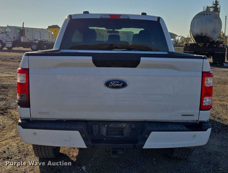 image for item ET5420 2021 Ford F150 SuperCrew pickup truck