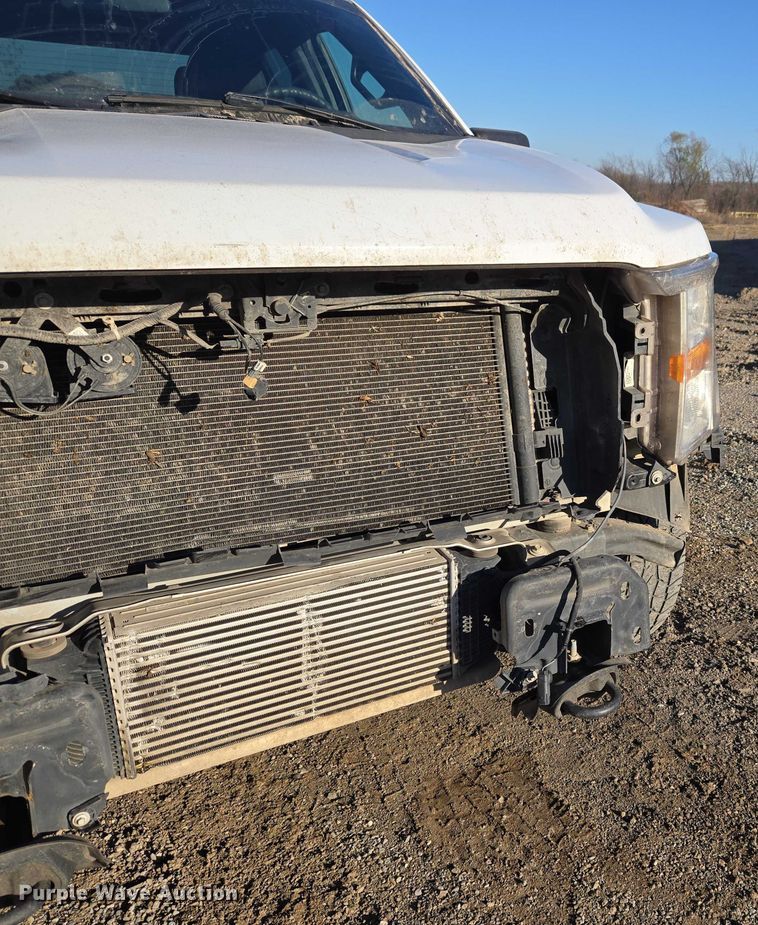 image for item ET5420 2021 Ford F150 SuperCrew pickup truck