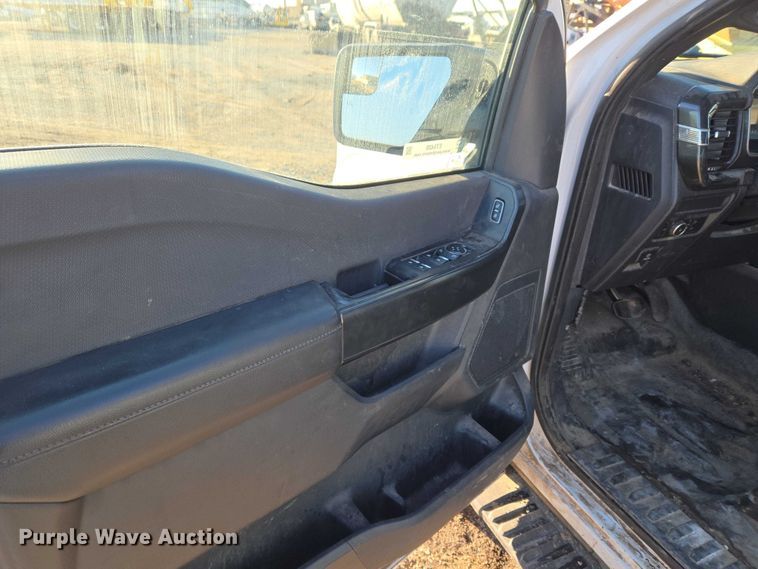 image for item ET5420 2021 Ford F150 SuperCrew pickup truck