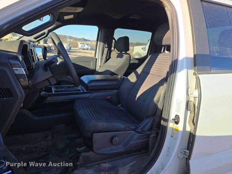 image for item ET5420 2021 Ford F150 SuperCrew pickup truck