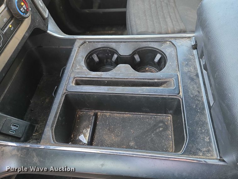 image for item ET5420 2021 Ford F150 SuperCrew pickup truck