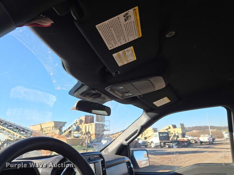 image for item ET5420 2021 Ford F150 SuperCrew pickup truck