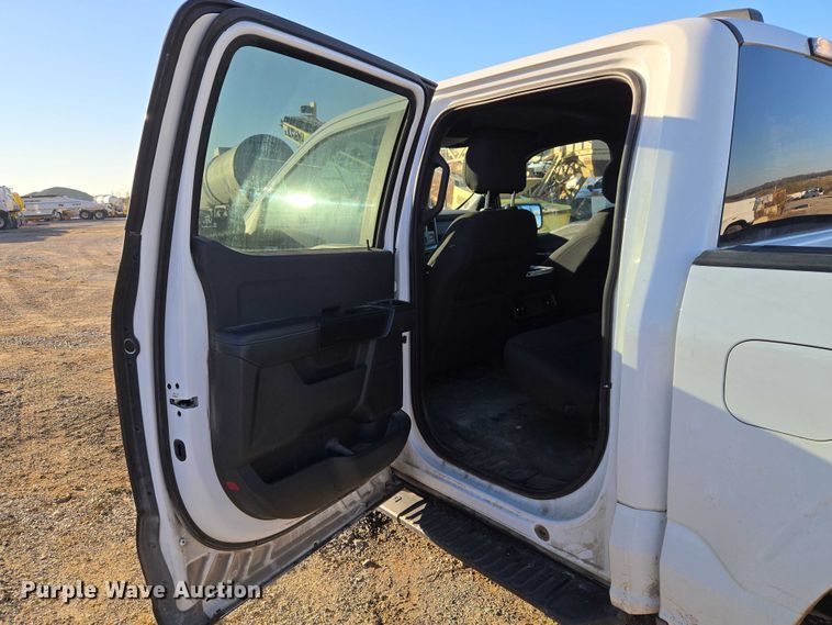 image for item ET5420 2021 Ford F150 SuperCrew pickup truck