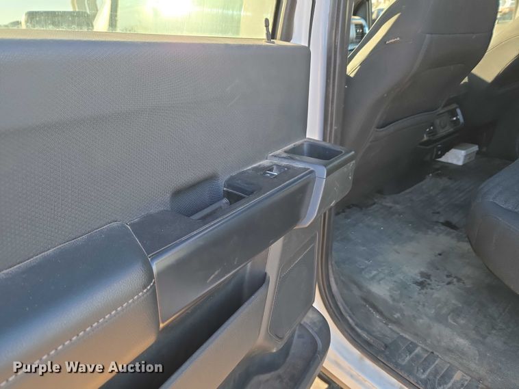 image for item ET5420 2021 Ford F150 SuperCrew pickup truck