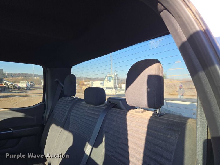 image for item ET5420 2021 Ford F150 SuperCrew pickup truck