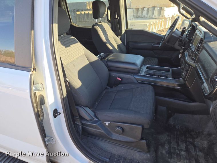 image for item ET5420 2021 Ford F150 SuperCrew pickup truck