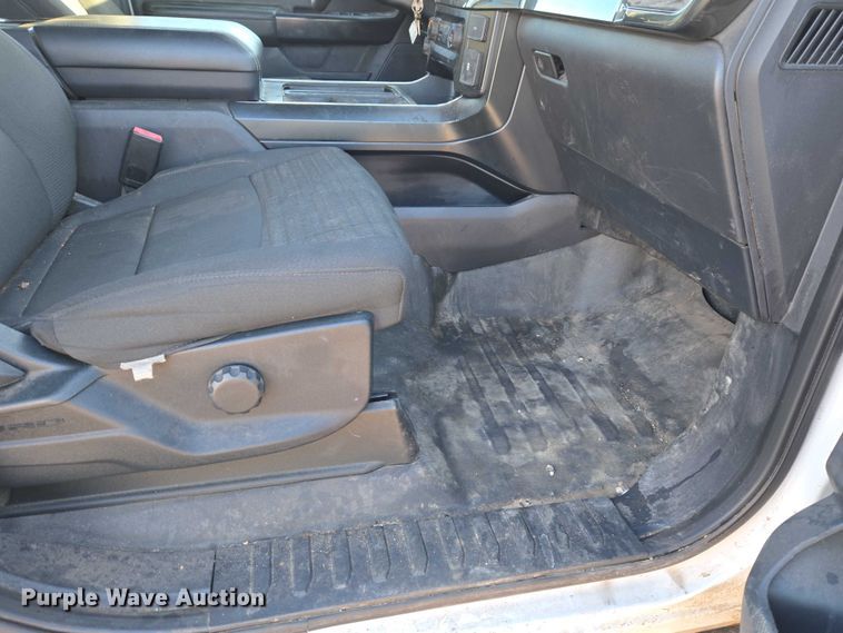 image for item ET5420 2021 Ford F150 SuperCrew pickup truck