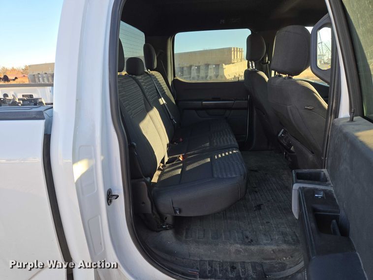 image for item ET5420 2021 Ford F150 SuperCrew pickup truck