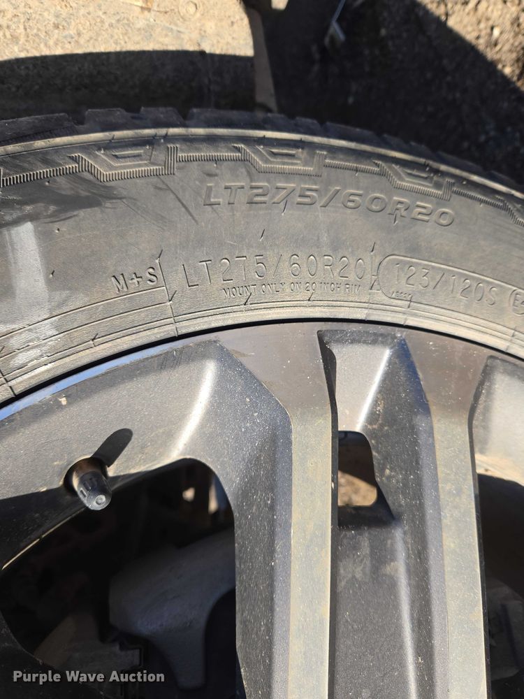 image for item ET5420 2021 Ford F150 SuperCrew pickup truck