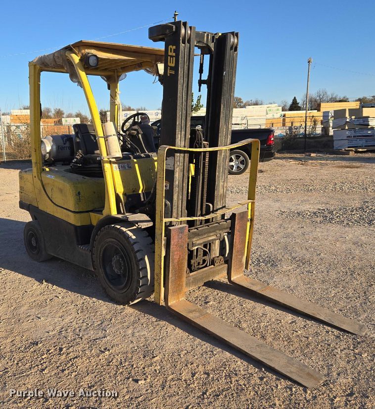 image for item ET5423 Hyster forklift