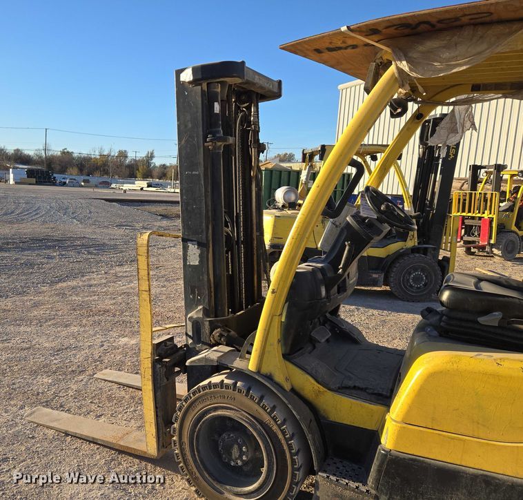 image for item ET5423 Hyster forklift