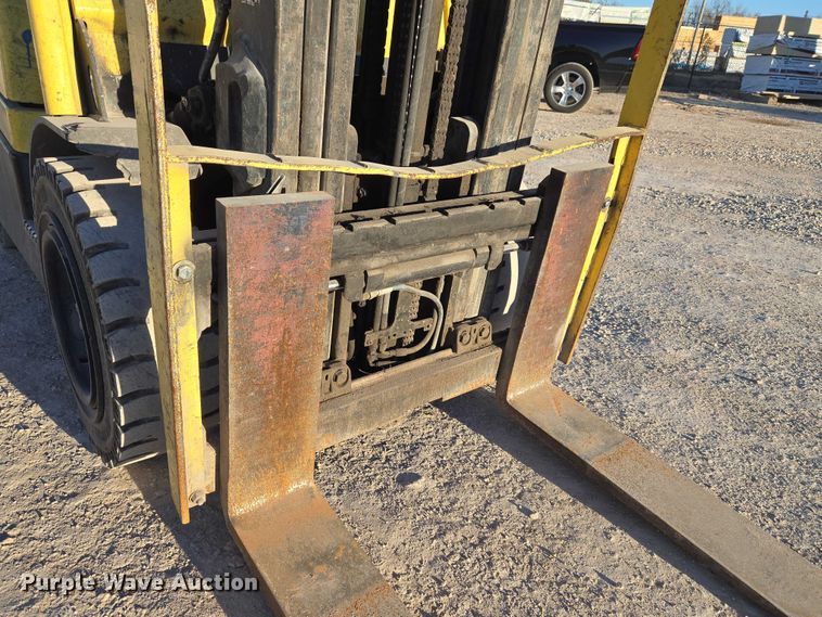 image for item ET5423 Hyster forklift