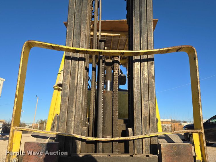 image for item ET5423 Hyster forklift