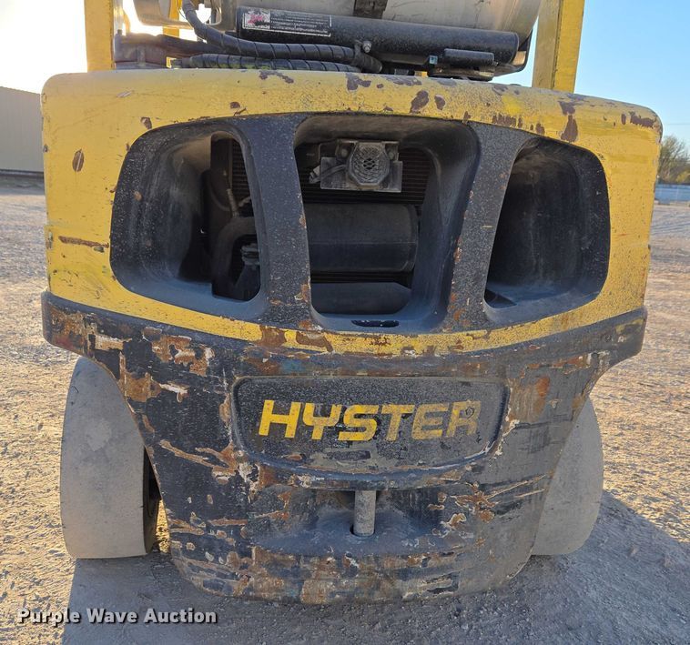 image for item ET5423 Hyster forklift