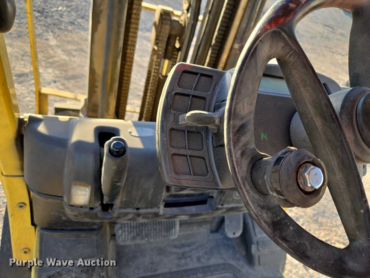 image for item ET5423 Hyster forklift